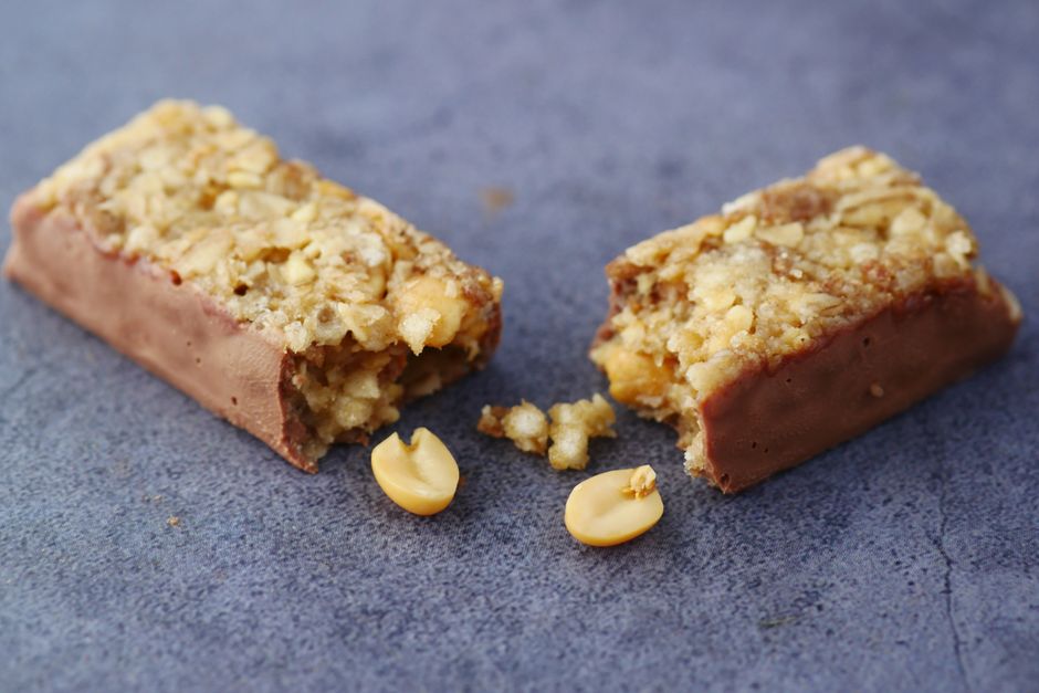 Fitness-Riegel und Proteinsnacks: worauf es wirklich ankommt